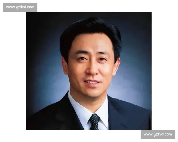 苏超野火燎原，许家印困局泪落