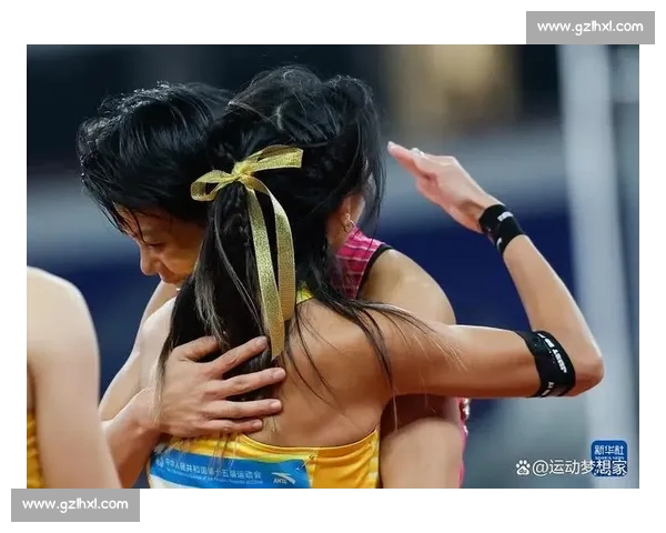 天津跨栏新星吴安琪创 PB 摘银！网友惊呼：这颜值和实力像极了国际名将