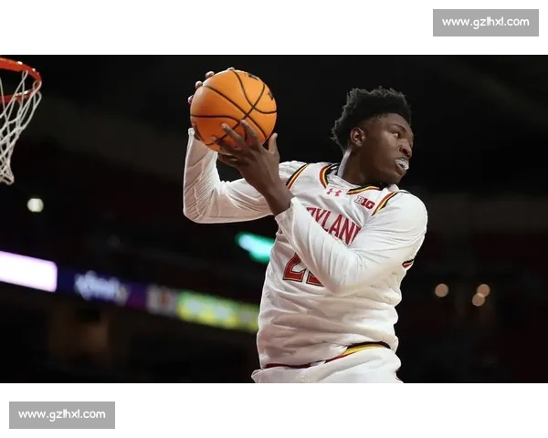 苏群：湖人退货马威暗藏玄机 或效仿东眉交易布局未来